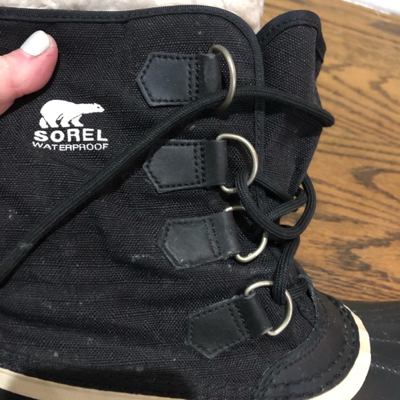 Sorel Winter Carnival boots - Picture 5 of 9